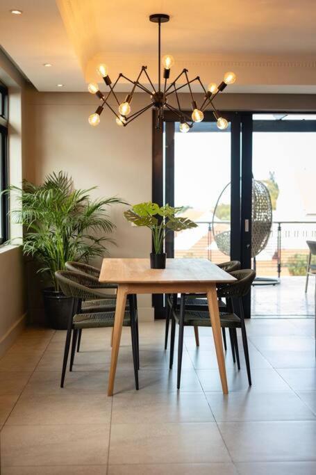 Hermanus Waterfront, Ocean Deluxe - Apartment 2 エクステリア 写真