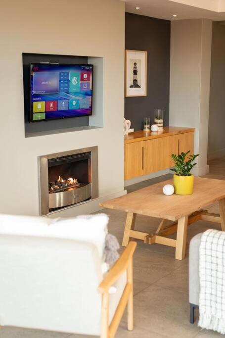 Hermanus Waterfront, Ocean Deluxe - Apartment 2 エクステリア 写真