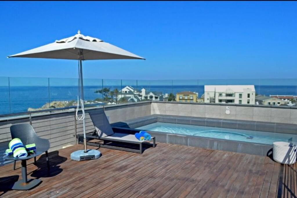 Hermanus Waterfront, Ocean Deluxe - Apartment 2 エクステリア 写真