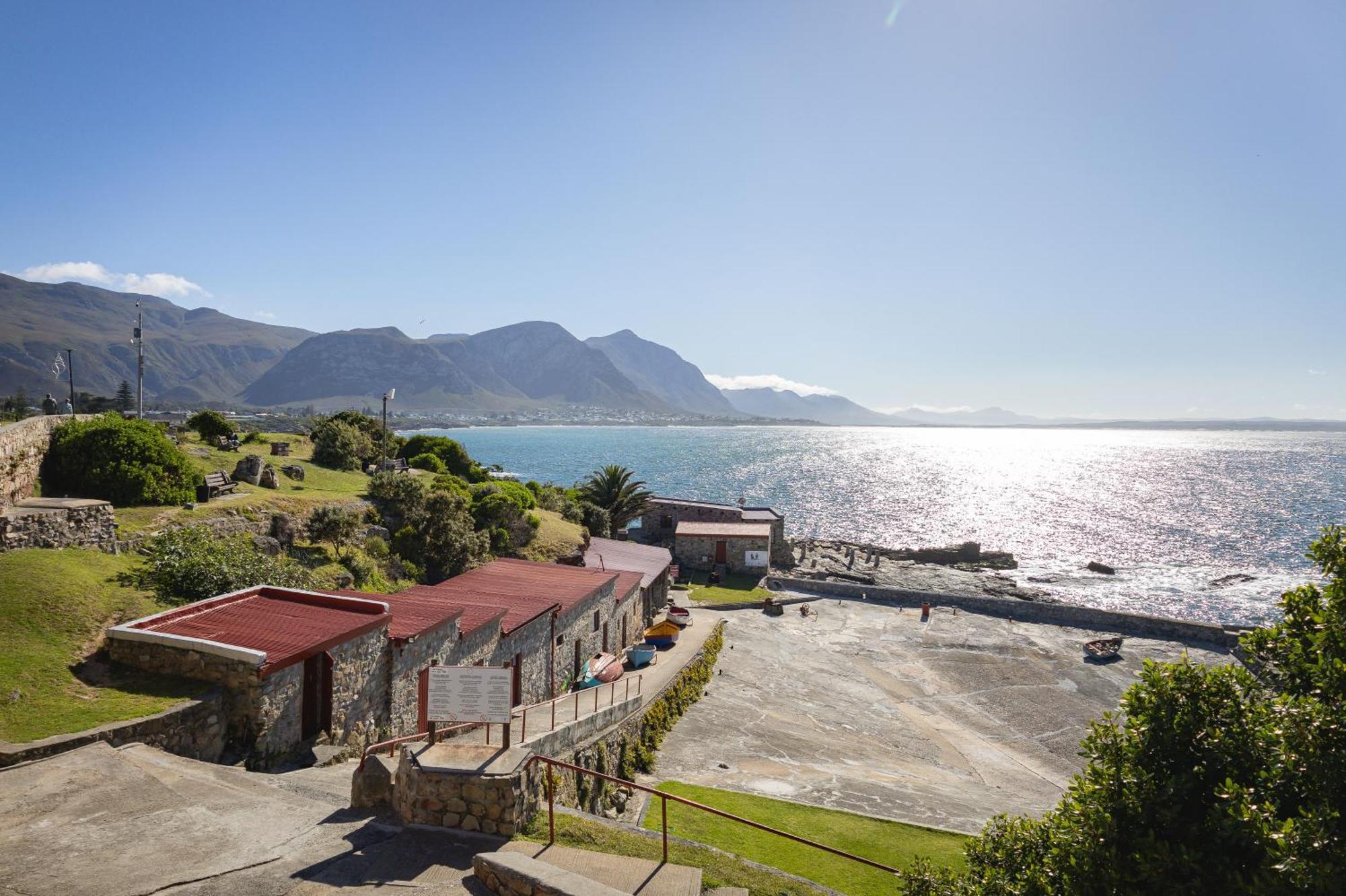 Hermanus Waterfront, Ocean Deluxe - Apartment 2 エクステリア 写真