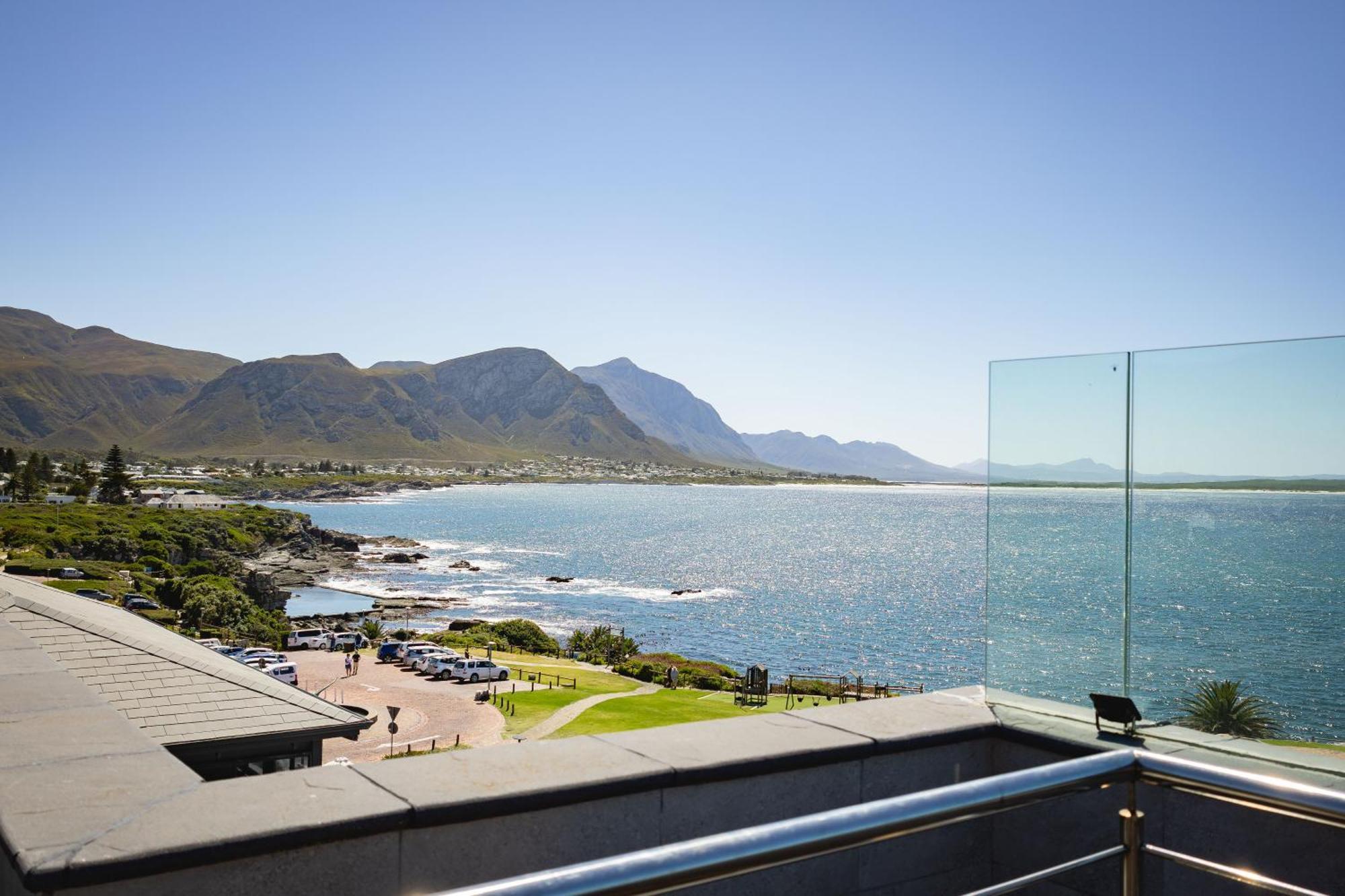 Hermanus Waterfront, Ocean Deluxe - Apartment 2 エクステリア 写真